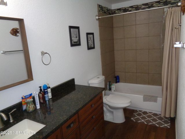 8995 BARREL FACTORY Road, Hastings, FL 32145