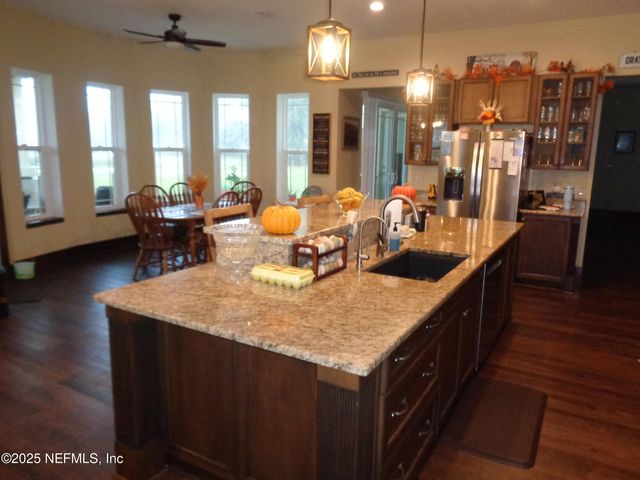 8995 BARREL FACTORY Road, Hastings, FL 32145