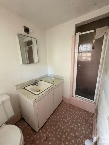 5427 Kildare Drive, Charlotte, NC 28215