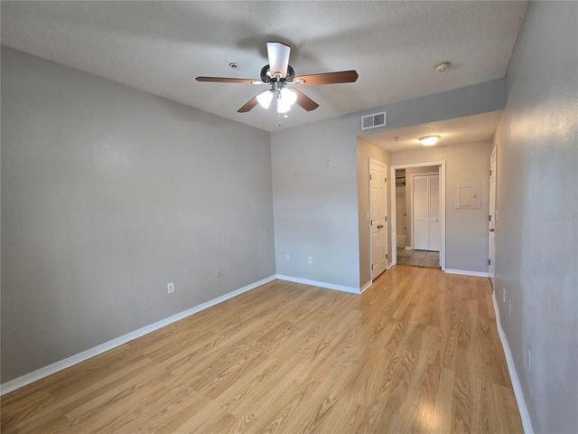 1910 E PALM AVENUE 11210, Tampa, FL 33605