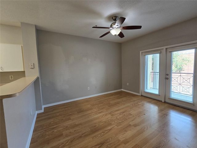 1910 E PALM AVENUE 11210, Tampa, FL 33605