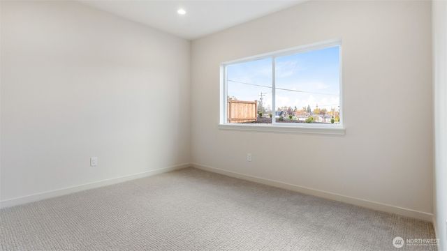 3205 19th Street, Everett, WA 98201