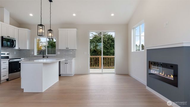 3205 19th Street, Everett, WA 98201