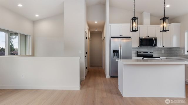 3205 19th Street, Everett, WA 98201