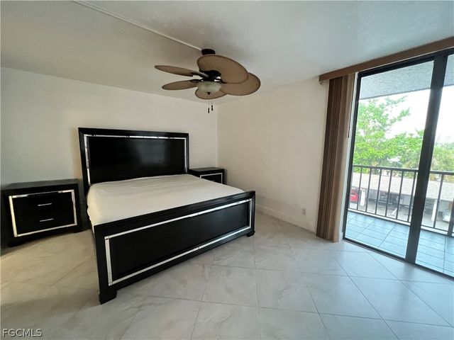 3490 N Key DR 301, North Fort Myers, FL 33903