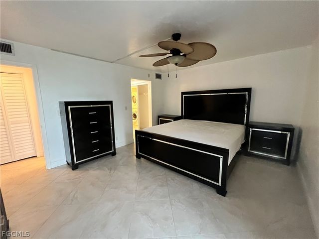 3490 N Key DR 301, North Fort Myers, FL 33903