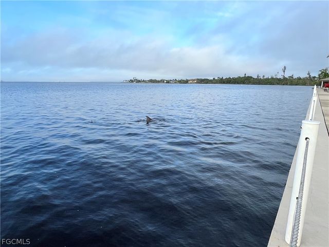 3490 N Key DR 301, North Fort Myers, FL 33903