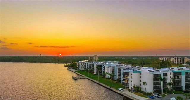 3490 N Key DR 301, North Fort Myers, FL 33903