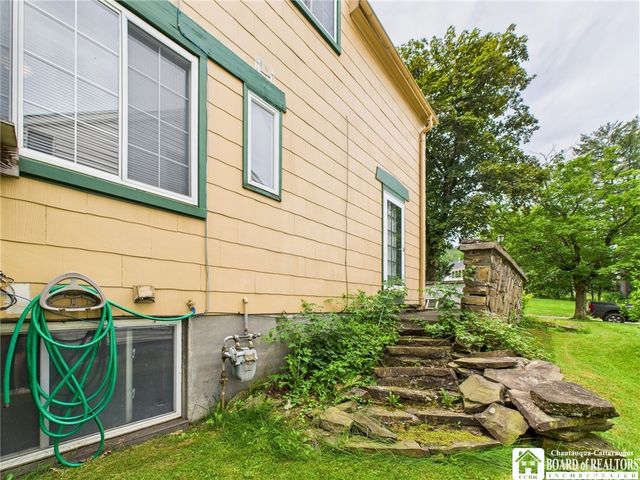 483 Vermont Street, Olean, NY 14760