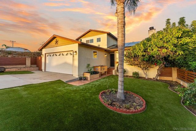2725 C, National City, CA 91950