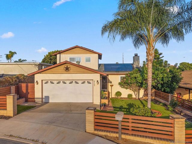 2725 C, National City, CA 91950