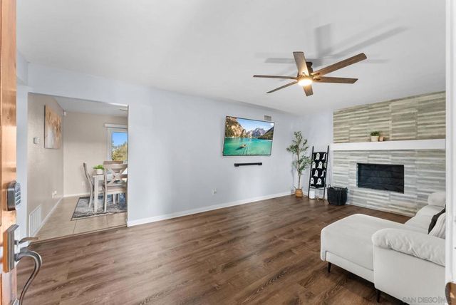 2725 C, National City, CA 91950