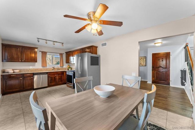 2725 C, National City, CA 91950