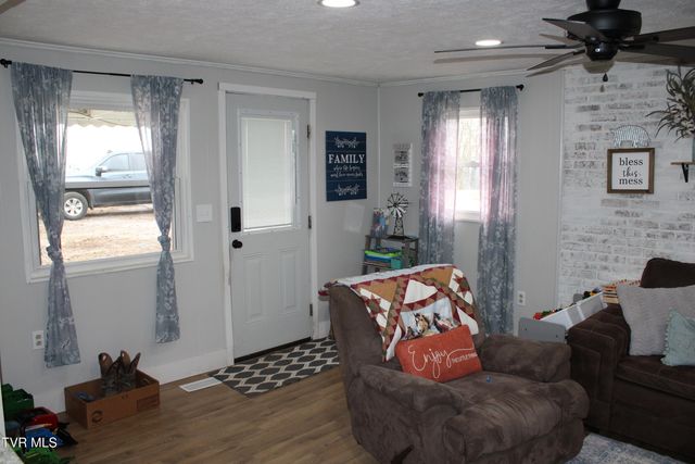 7299 Blue Sky Ln Lane, Whitesburg, TN 37891