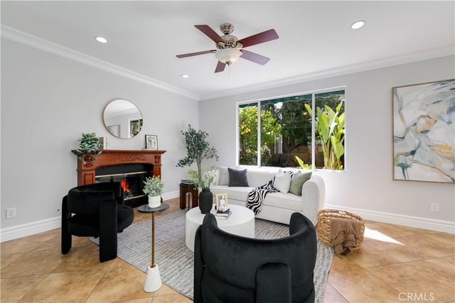 53 Washington, Irvine, CA 92606