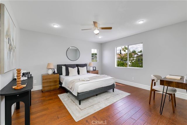 53 Washington, Irvine, CA 92606