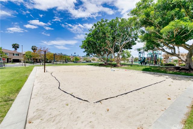 53 Washington, Irvine, CA 92606