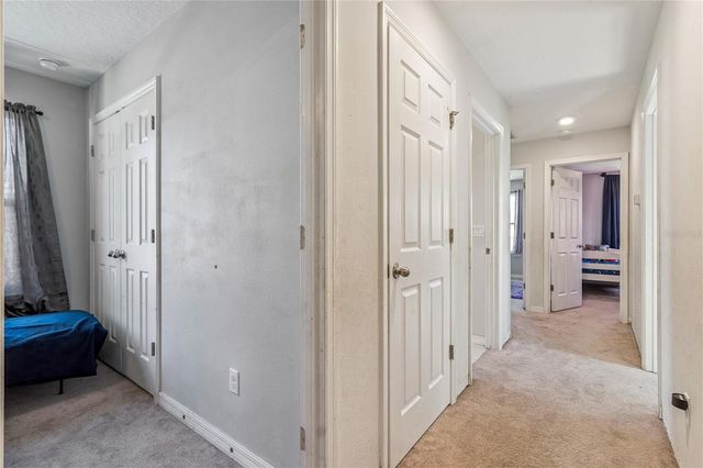 1122 ATLANTIC AVE, Fruitland Park, FL 34731