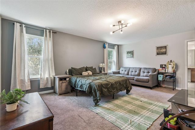 1122 ATLANTIC AVE, Fruitland Park, FL 34731