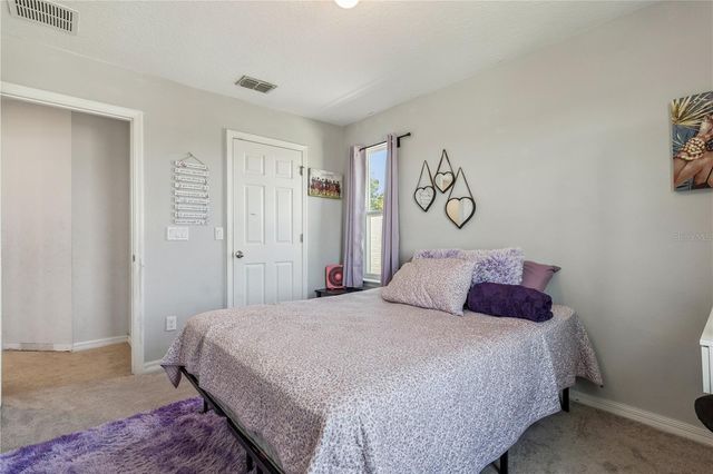 1122 ATLANTIC AVE, Fruitland Park, FL 34731