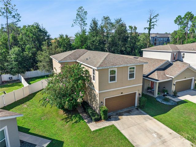1122 ATLANTIC AVE, Fruitland Park, FL 34731
