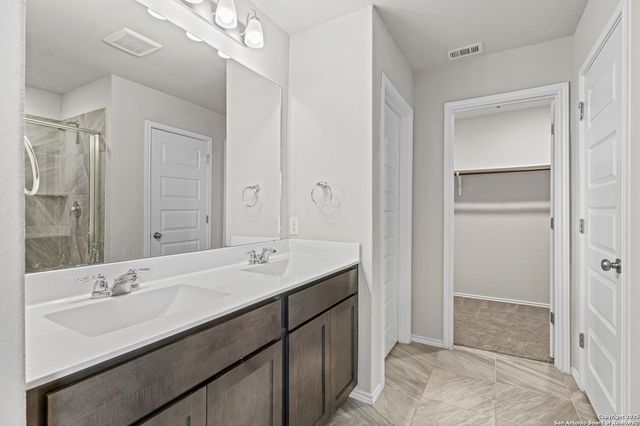10118 Agave Azul, San Antonio, TX 78224
