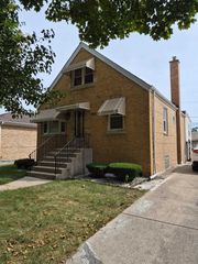 3423 N Odell Avenue, Chicago, IL 60634