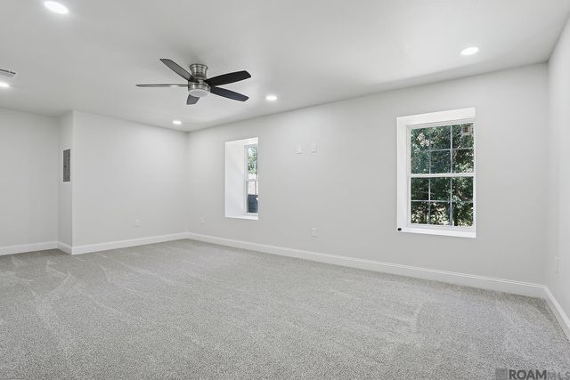 10555 Barbara St, Baton Rouge, LA 70815