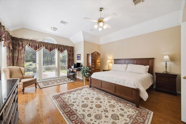 7703 Cadenza Court, Houston, TX 77040