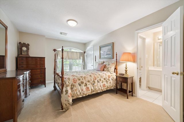 7703 Cadenza Court, Houston, TX 77040