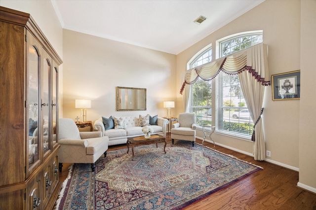 7703 Cadenza Court, Houston, TX 77040