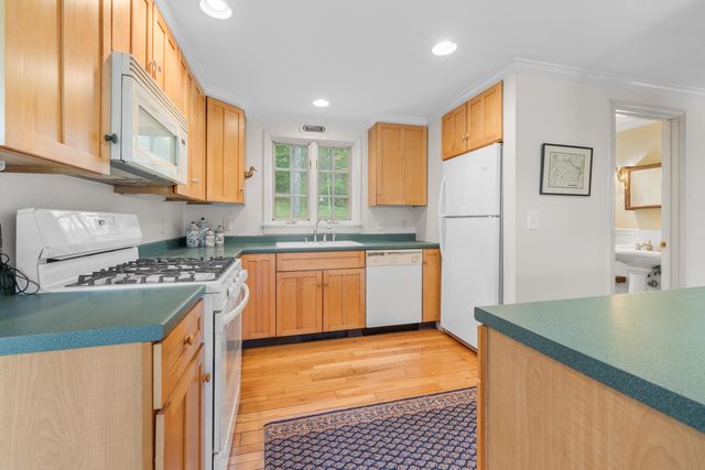 136 Fox Run Road, Arlington, VT 05250