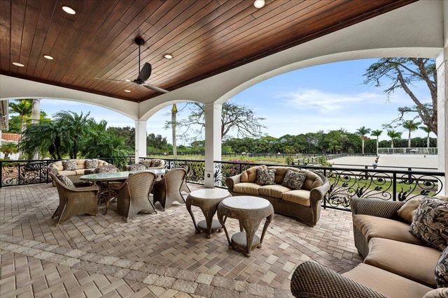 5625 140th Avenue S, Wellington, FL 33449