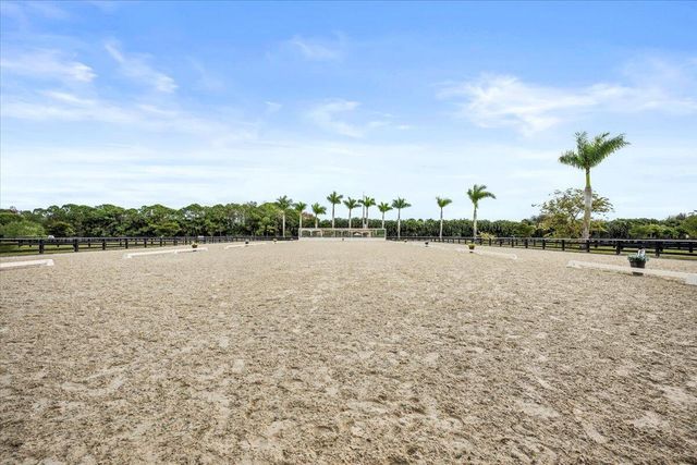 5625 140th Avenue S, Wellington, FL 33449