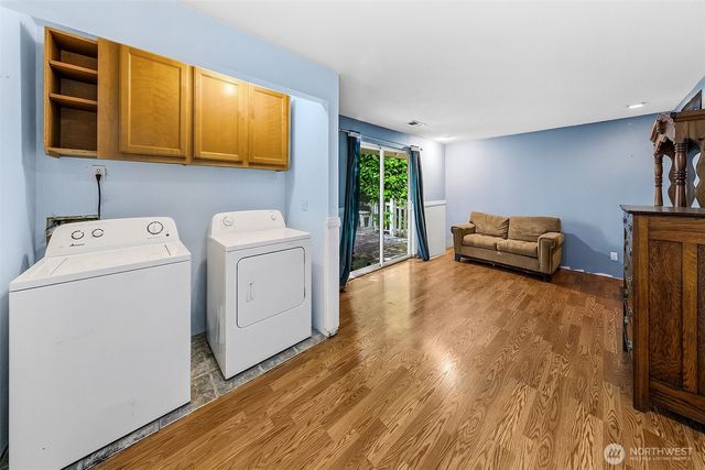 35011 27th Avenue SW, Federal Way, WA 98023