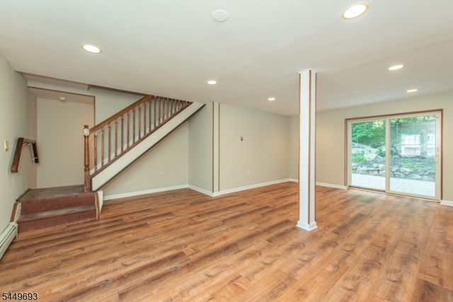 148 Papscoe Rd, West Milford Twp., NJ 07421
