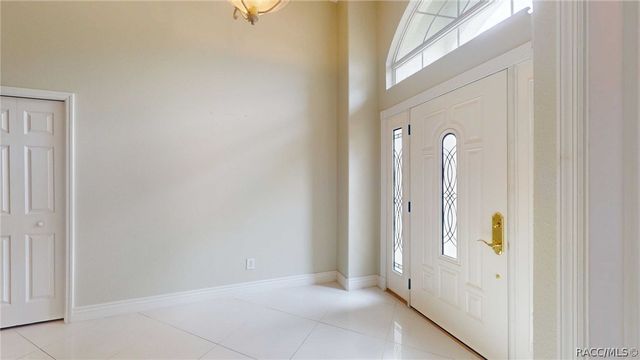 2025 N Gibson Point, Hernando, FL 34442