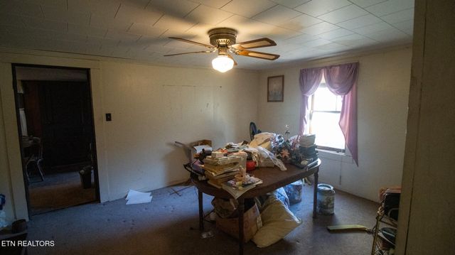 1480 Halls Top Rd, Newport, TN 37821