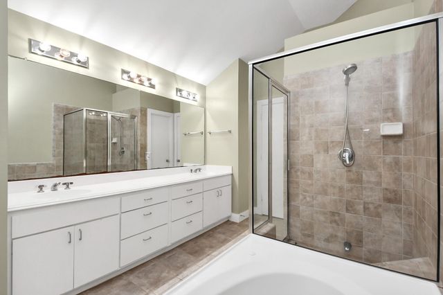 8715 Meadowcroft Drive 404, Houston, TX 77063