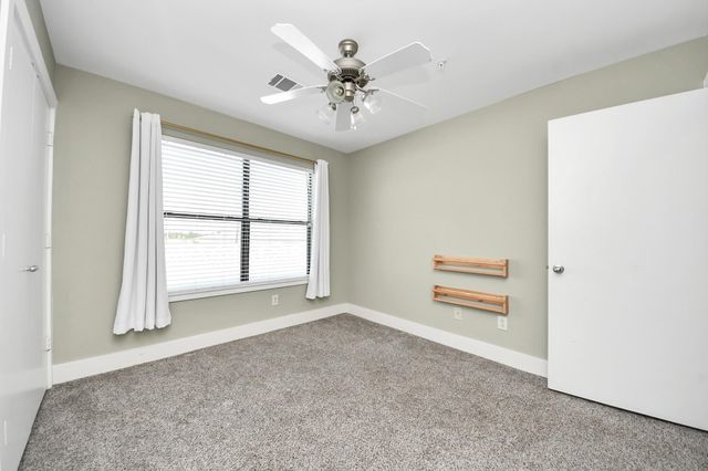 8715 Meadowcroft Drive 404, Houston, TX 77063