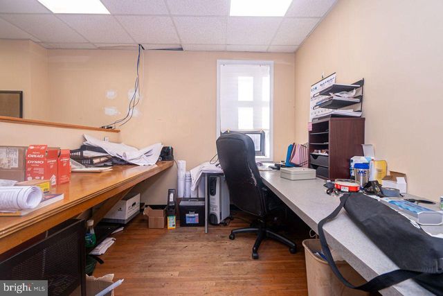 12 N CAREY ST, Baltimore, MD 21223