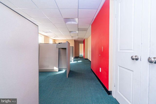 12 N CAREY ST, Baltimore, MD 21223