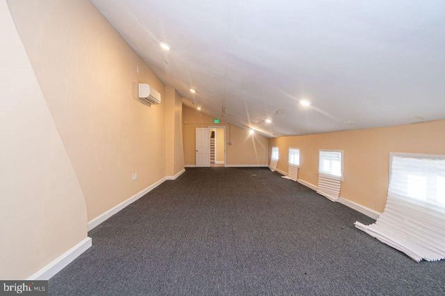 12 N CAREY ST, Baltimore, MD 21223