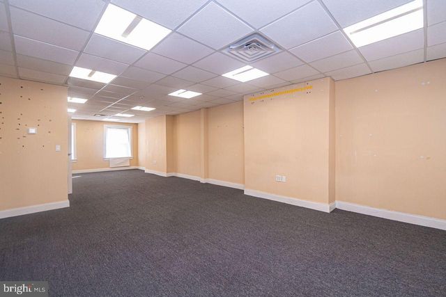 12 N CAREY ST, Baltimore, MD 21223