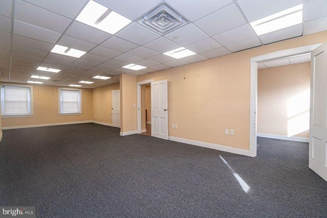 12 N CAREY ST, Baltimore, MD 21223