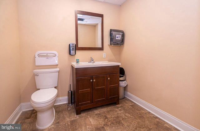 12 N CAREY ST, Baltimore, MD 21223
