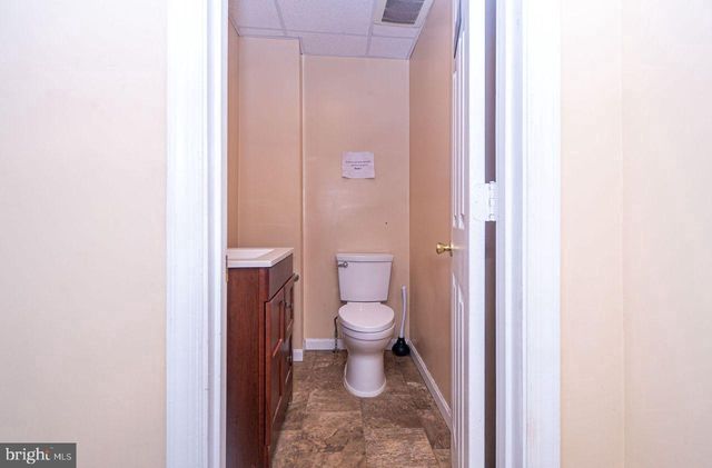 12 N CAREY ST, Baltimore, MD 21223