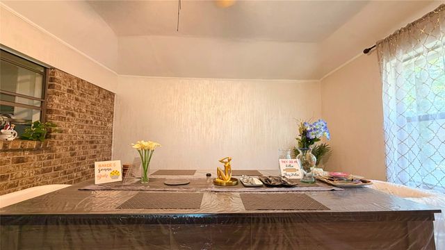1824 Briar Run, Benbrook, TX 76126
