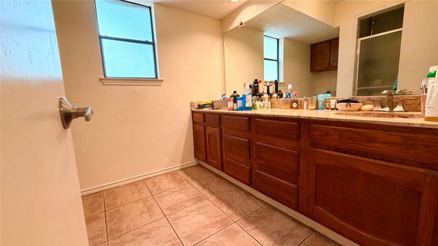 1824 Briar Run, Benbrook, TX 76126