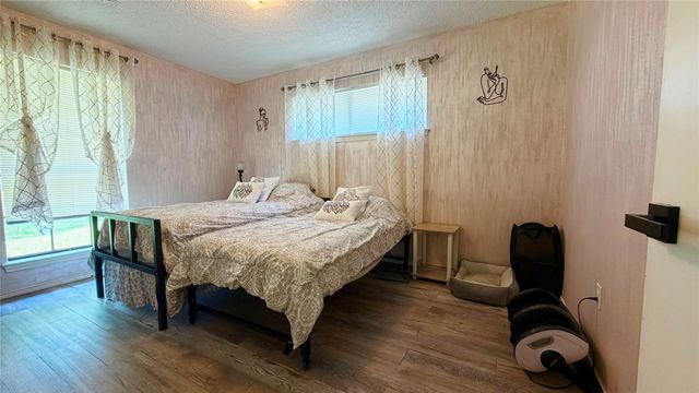1824 Briar Run, Benbrook, TX 76126